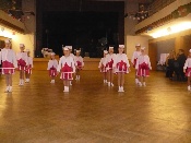 Princezny - mažoretky z Hluboké nad Vltavou - 2009 03. 14. - Zliv