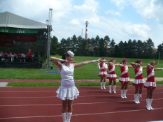 Princezny - mažoretky z Hluboké nad Vltavou - 2010 08. 08. - Bechyně - dechovkový festival