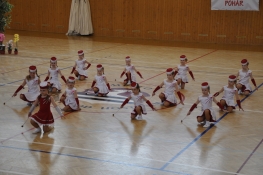 Princezny - mažoretky z Hluboké nad Vltavou - 2011 03. 05. - Podhostýnský pohár 2011