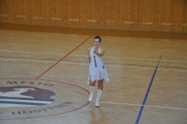 Princezny - mažoretky z Hluboké nad Vltavou - 2011 03. 05. - Podhostýnský pohár 2011