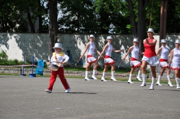 Princezny - mažoretky z Hluboké nad Vltavou - 2011 05. 21. - Soutěž Jemnice