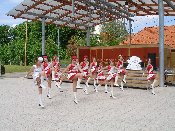 Princezny - mažoretky z Hluboké nad Vltavou - 2008 05. 24. - Lomnice nad Lužnicí