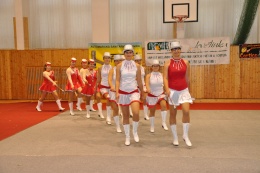 Princezny - mažoretky z Hluboké nad Vltavou - 2011 10. 28. - Lanškroun