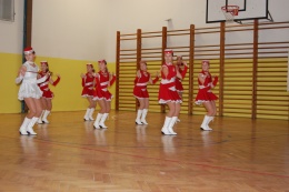 Princezny - mažoretky z Hluboké nad Vltavou - 2011 12. 17. - Mažobesídka