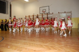 Princezny - mažoretky z Hluboké nad Vltavou - 2011 12. 17. - Mažobesídka