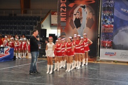 Princezny - mažoretky z Hluboké nad Vltavou - 2012 03. 25. - Evropa 2 Taneční skupina roku 2012 - Jindřichův Hradec