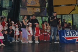 Princezny - mažoretky z Hluboké nad Vltavou - 2012 04. 14. - Taneční skupina roku 2012 - Mistrovství Čech Praha