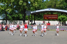 Princezny - mažoretky z Hluboké nad Vltavou - 2012 05. 19. - O májovou korunku Jemnice