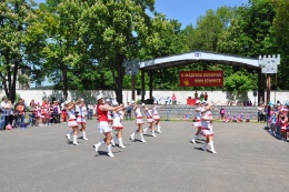 Princezny - mažoretky z Hluboké nad Vltavou - 2012 05. 19. - O májovou korunku Jemnice