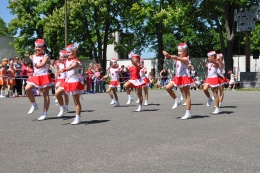 Princezny - mažoretky z Hluboké nad Vltavou - 2012 05. 19. - O májovou korunku Jemnice