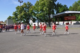 Princezny - mažoretky z Hluboké nad Vltavou - 2012 05. 19. - O májovou korunku Jemnice