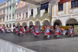 Princezny - mažoretky z Hluboké nad Vltavou - 2012 05. 26. - O střevíček z pohádkové Telče