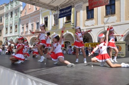 Princezny - mažoretky z Hluboké nad Vltavou - 2012 05. 26. - O střevíček z pohádkové Telče