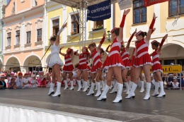 Princezny - mažoretky z Hluboké nad Vltavou - 2012 05. 26. - O střevíček z pohádkové Telče