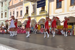 Princezny - mažoretky z Hluboké nad Vltavou - 2012 05. 26. - O střevíček z pohádkové Telče