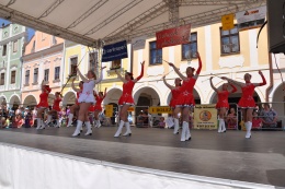 Princezny - mažoretky z Hluboké nad Vltavou - 2012 05. 26. - O střevíček z pohádkové Telče