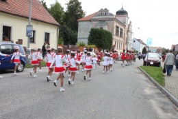 Princezny - mažoretky z Hluboké nad Vltavou - 2012 09. 15. - Slavnosti vína