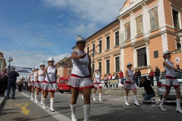 Princezny - mažoretky z Hluboké nad Vltavou - 2012 09. 15. - Slavnosti vína