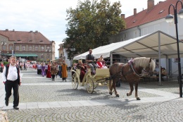 Princezny - mažoretky z Hluboké nad Vltavou - 2012 09. 15. - Slavnosti vína